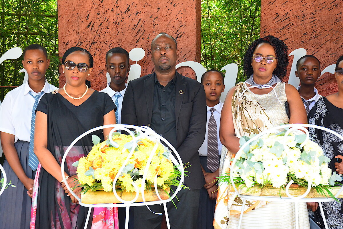 Mu Karere ka Gasabo hibutswe abana n‘abagore bazize Jenoside yakorewe ...